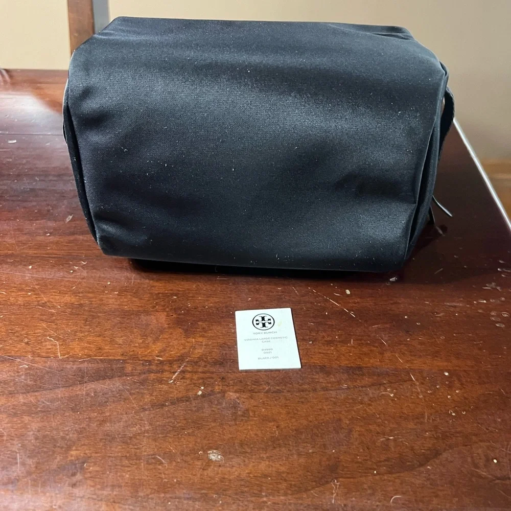 Tory Burch Large nylon cosmetic bag black NEW